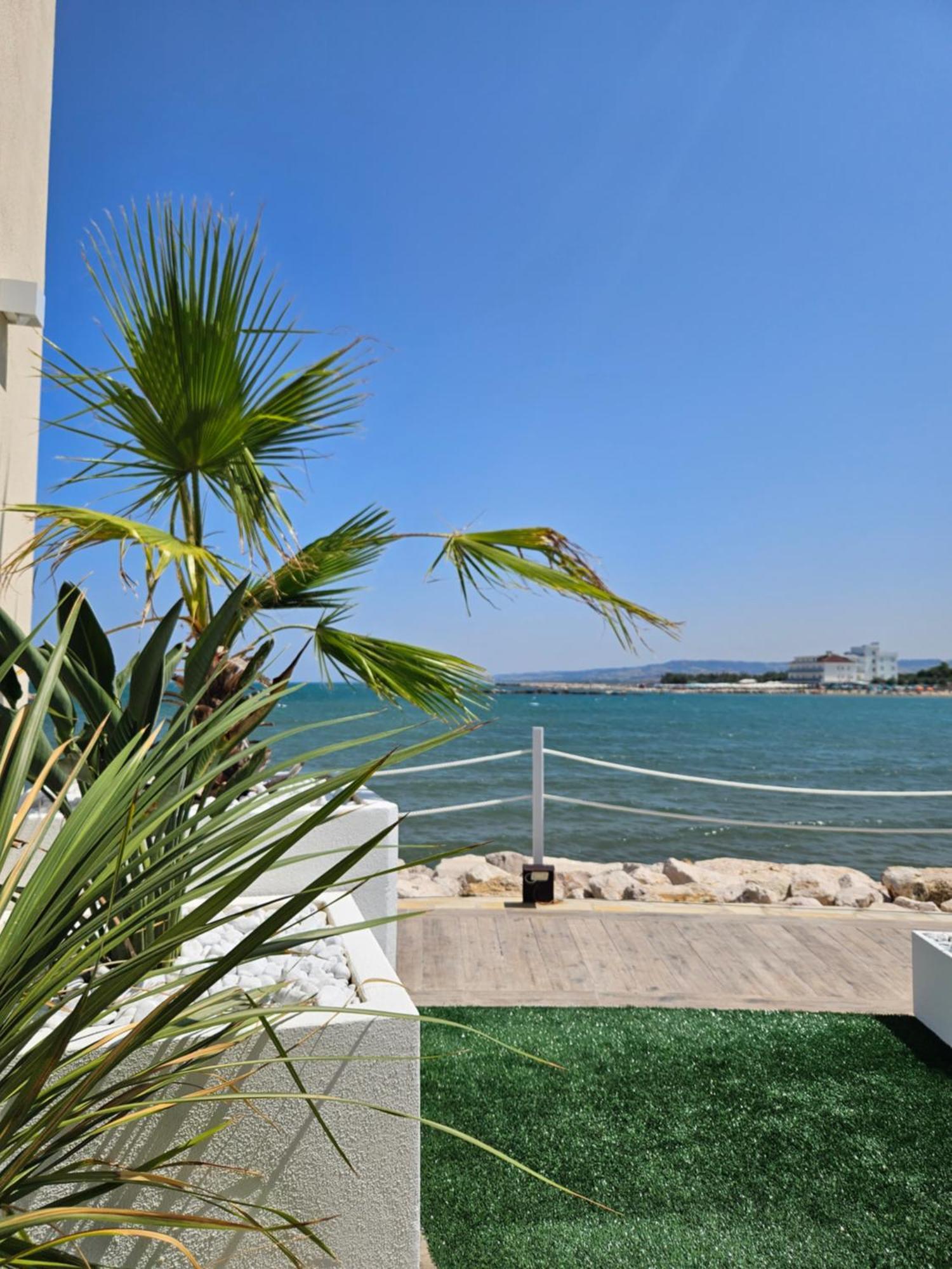 Dada Suites And Sea San Salvo Luaran gambar