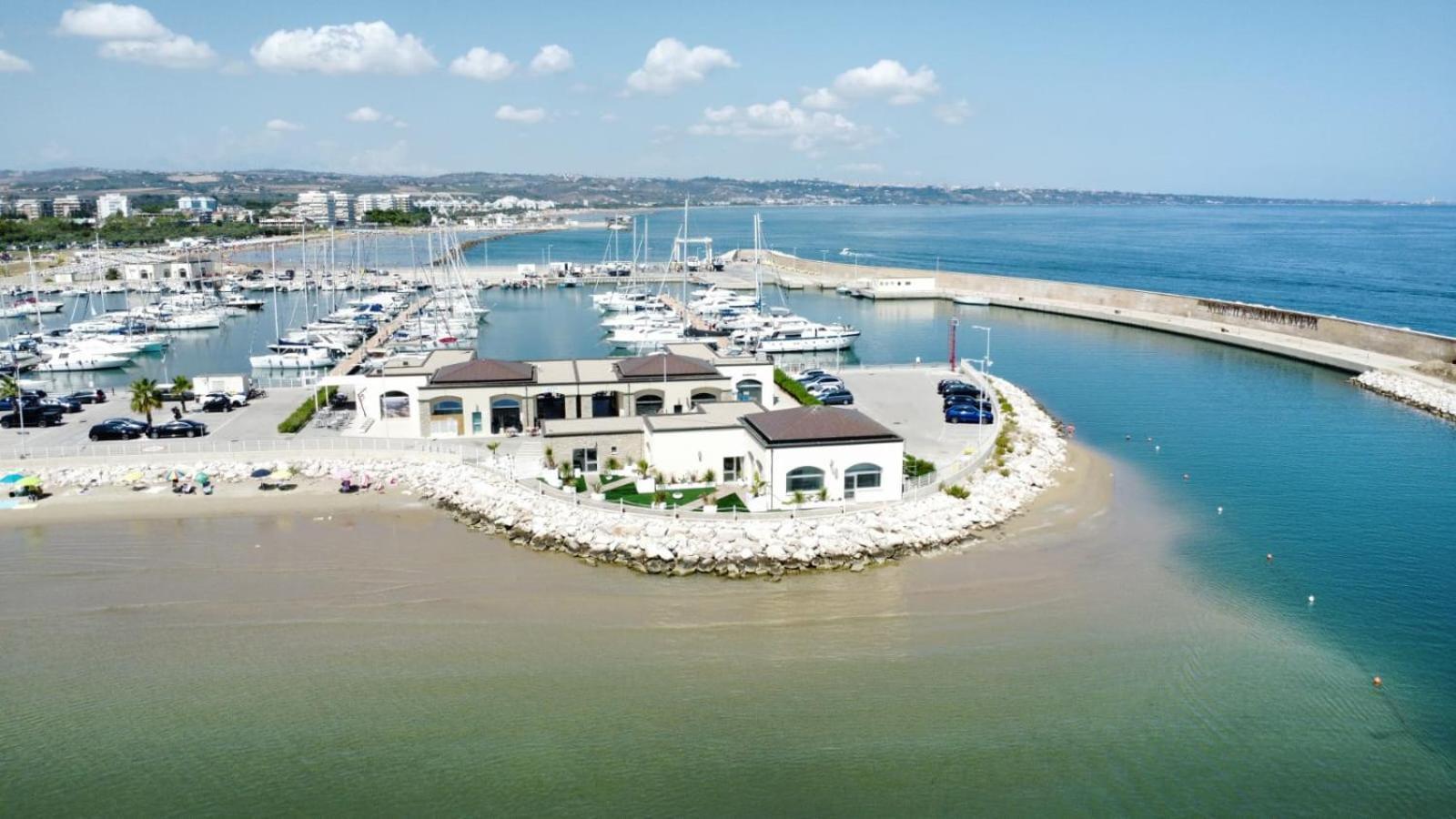 Dada Suites And Sea San Salvo Luaran gambar